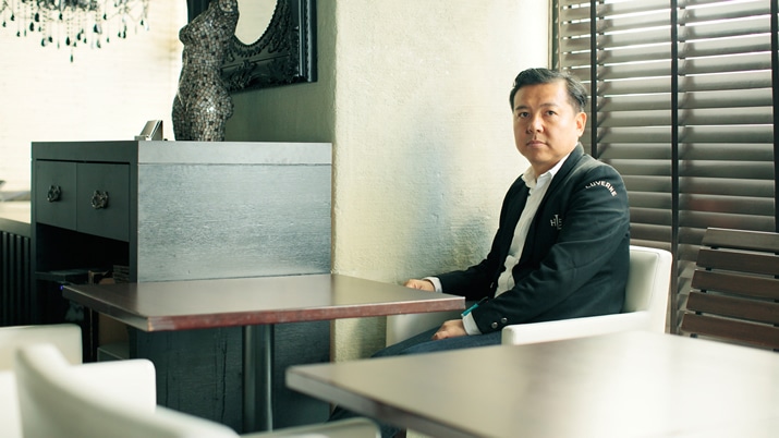 G񂪌鍡G̃JbvXg[[ `LOVEatingɍ߂Aj̑fGȋ`