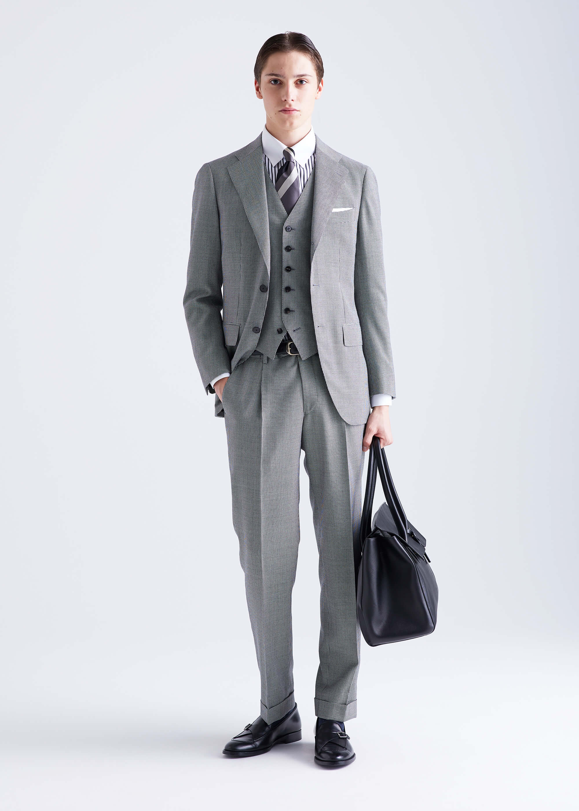 �ŏ{�́u���_���ȃ��m�g�[���v���p������