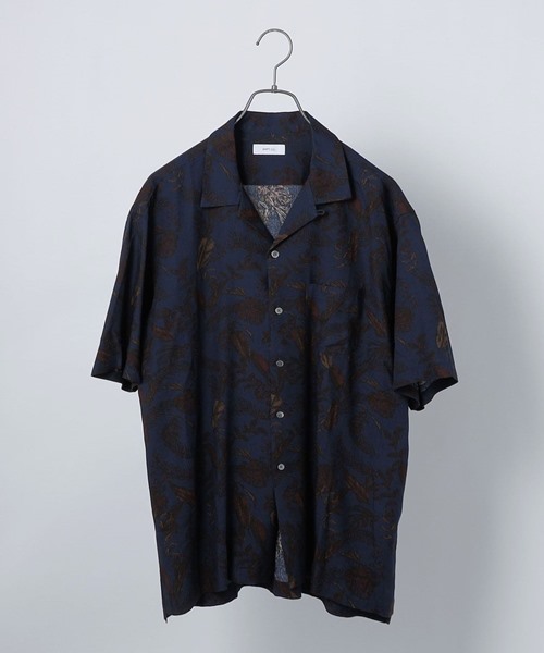 �V�b�N�ȃ_�[�N�A���n�ŕ��͋C�������珀���������I�[�v���J���[�V���c�I