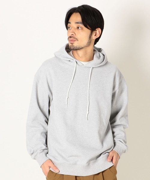 ~j}fUCŔėpɗDꂽP͎Ăp[J[I