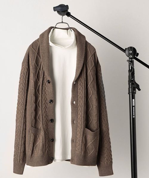 ���̎����̉H�D�ɃI�X�X���I�A�����j�b�g�J�[�f�B�K��